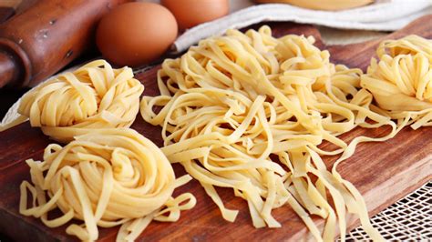  Fideos de la abuela: ¿Saborearás la nostalgia culinaria en un plato de confort fuzhoués?